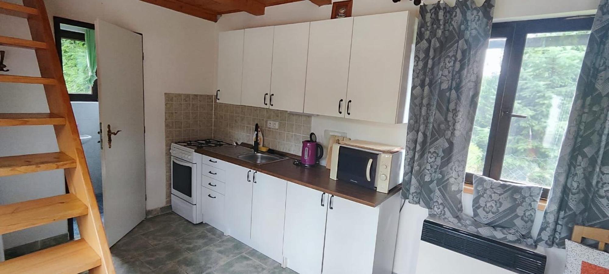Chaty V Ceskem Raji U Prachovskych Skal - Mala Chata Pro 4 - Velka Chata Pro Az 7 Osob - Ubytovani V Soukromi Jicin Exterior photo